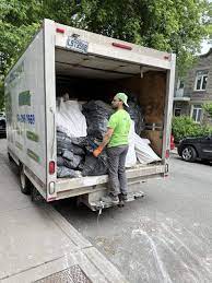 Best Moving and Downsizing Cleanouts  in Eastlawn Gardens, PA